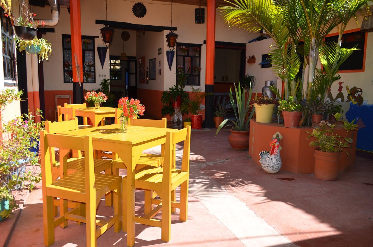 Hostal El Rincon De Los Camellos San Cristobal de las Casas Bagian luar foto